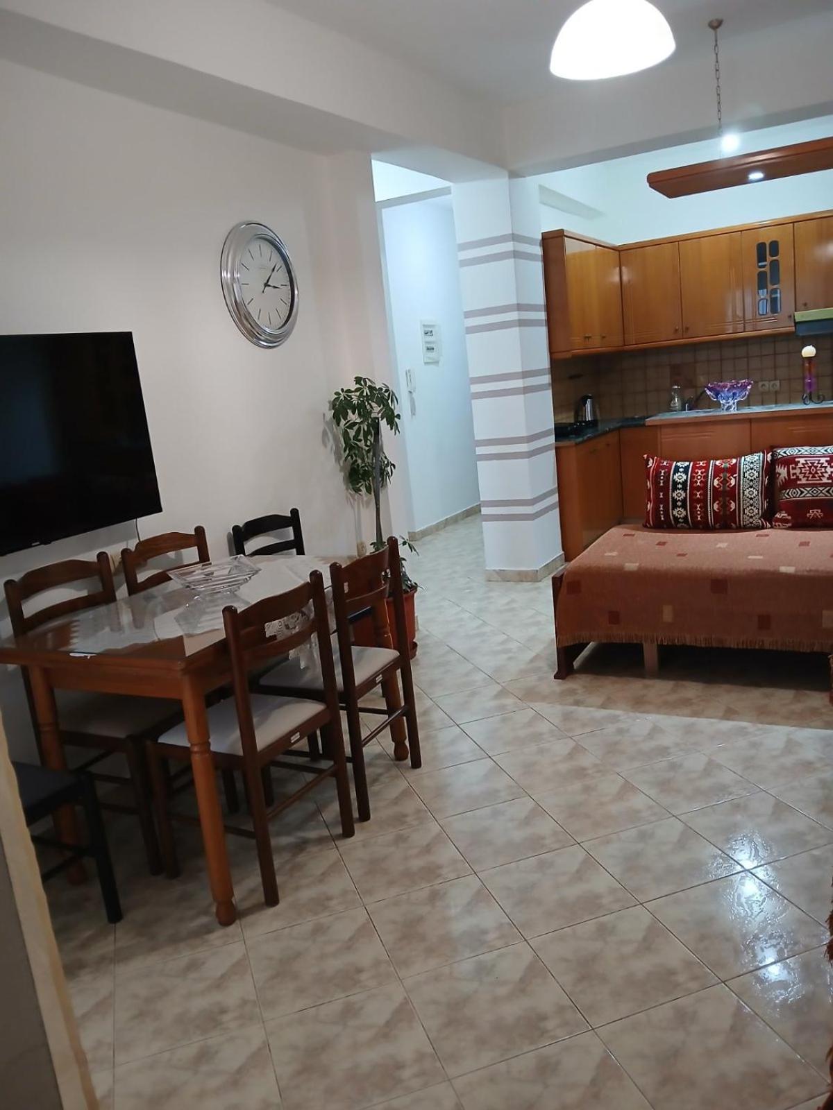 Sea & Relax Apartment Sarandë Exterior foto